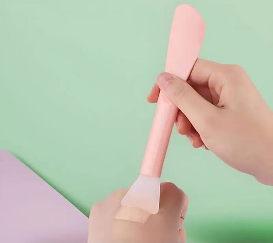 Gentle Silicone Dual - Ended facial mask Brush and Spatula