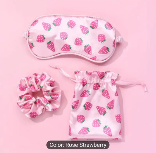 Strawberry Print Hair Accessory Set for Girls โ Sweet, Fun & Adorable