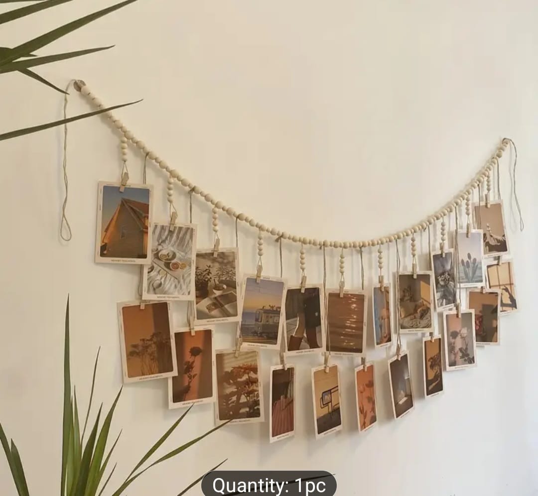 Boho Minimalist Chic Hanging Photo Frame with 18 Clips & Wooden Beads